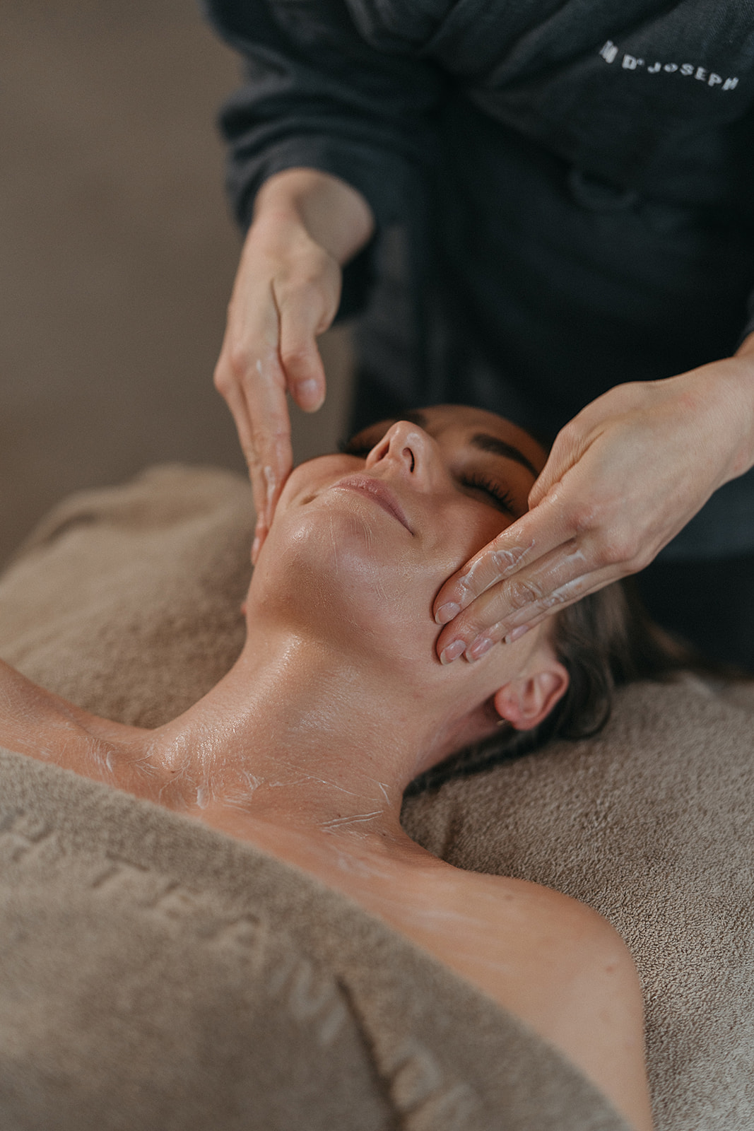 Rejuvenating Face Treatment