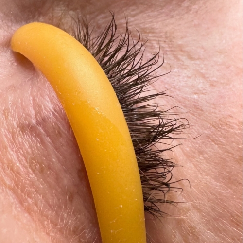 Igangværende lash lift i Odense NV