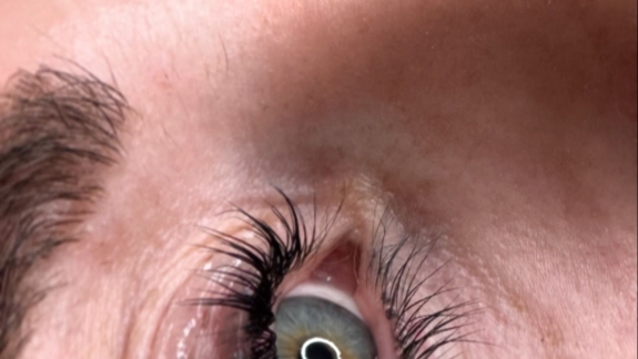 Lash lift i Odense ved Klinik Windahl